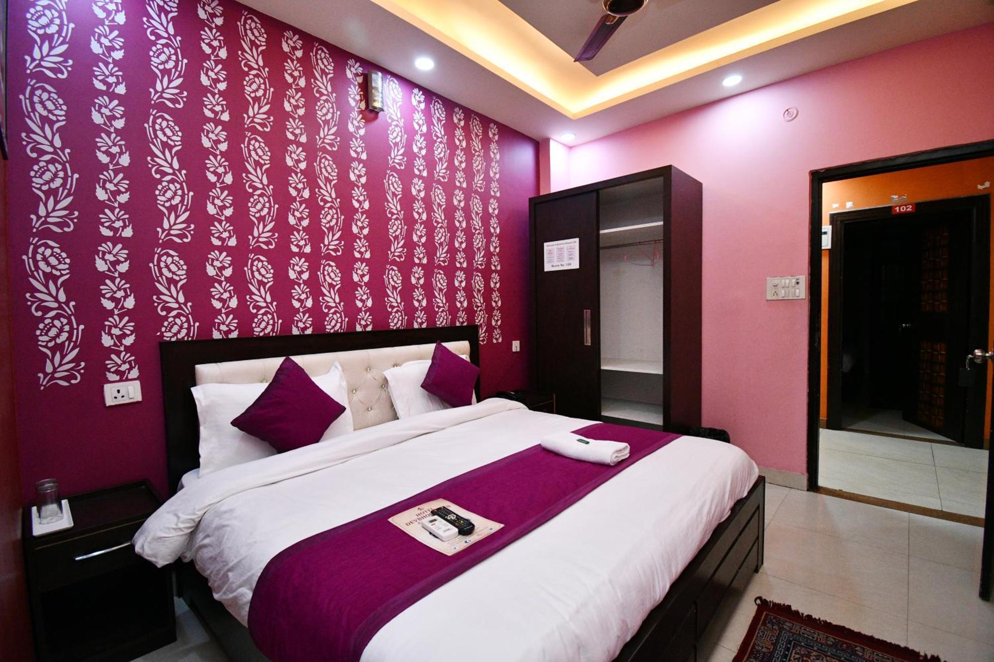 Hotel Dev Bhoomi Inn Rishīkesh Exterior foto